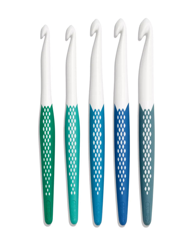 Prym crochet hook set, size from 7 to 12 mm