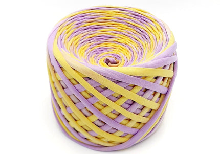 Ar rokām krāsota dzija Nr.14