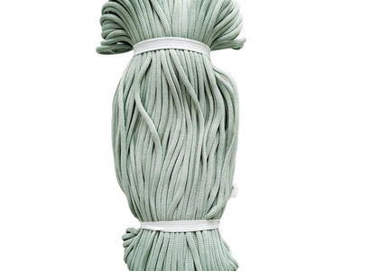 Poliestera aukla uz spolēm