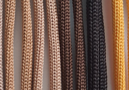 Poliestera aukla uz spolēm