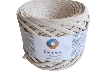 T shirt yarn beige colour. Soft and chunky cotton yarn. Textile yarn for crochet bags