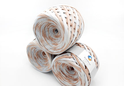 Hand dyed  yarn Nr.8