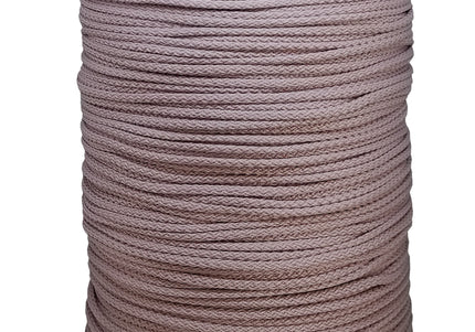 Poliestera aukla uz spolēm